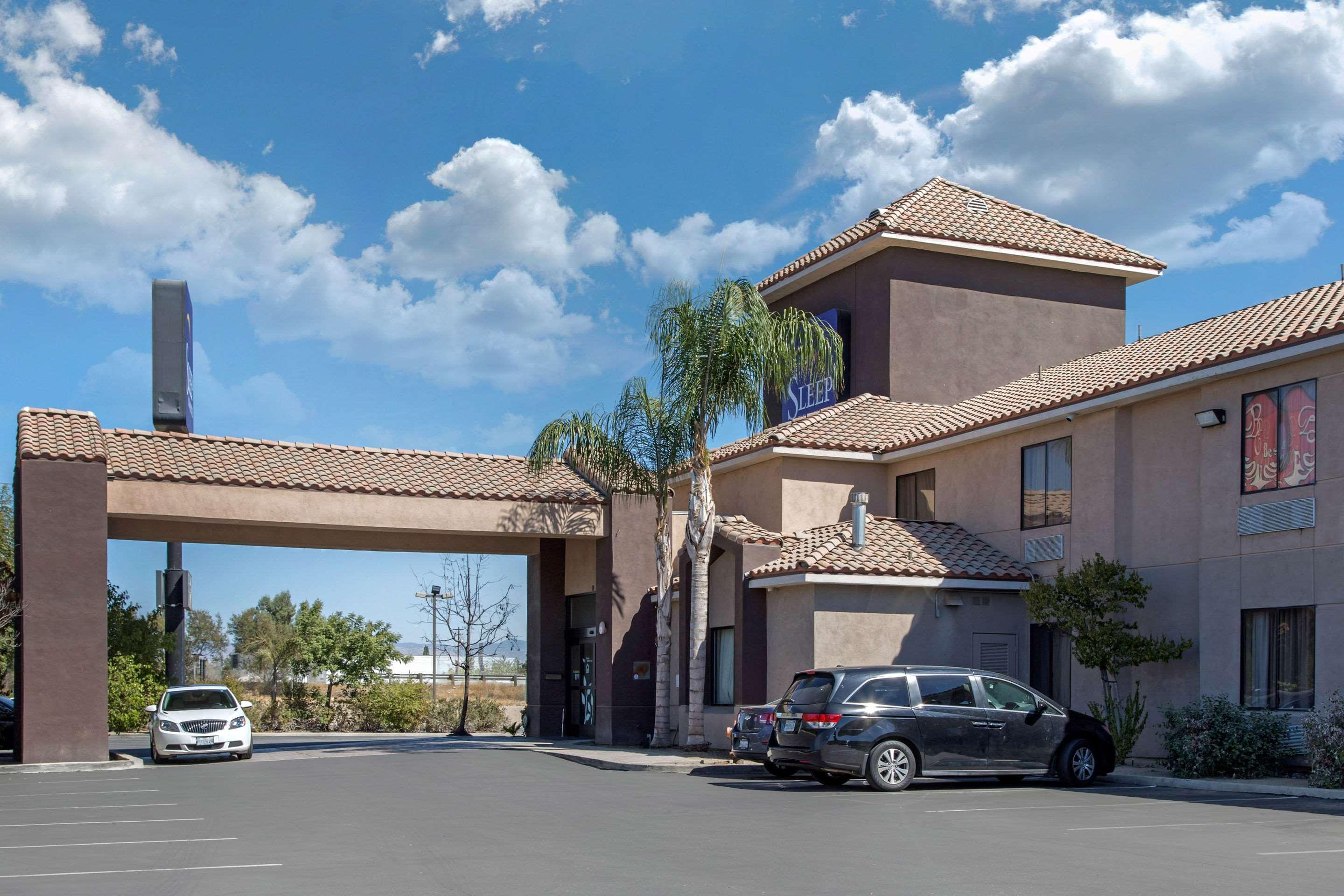 Sleep Inn & Suites Bakersfield North Exterior photo